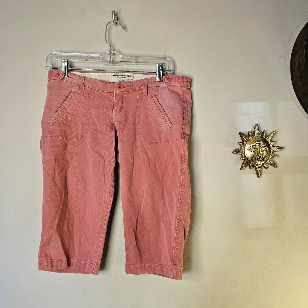 Abercrombie& Fitch Women's Pink Bermuda Shorts